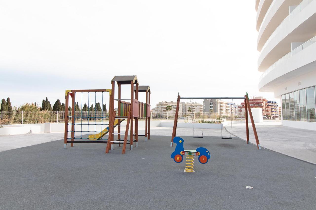 Global Properties, Apartamento Con Terraza Y Vistas A La Piscina En Gran Canet Canet d'En Berenguer Exterior foto