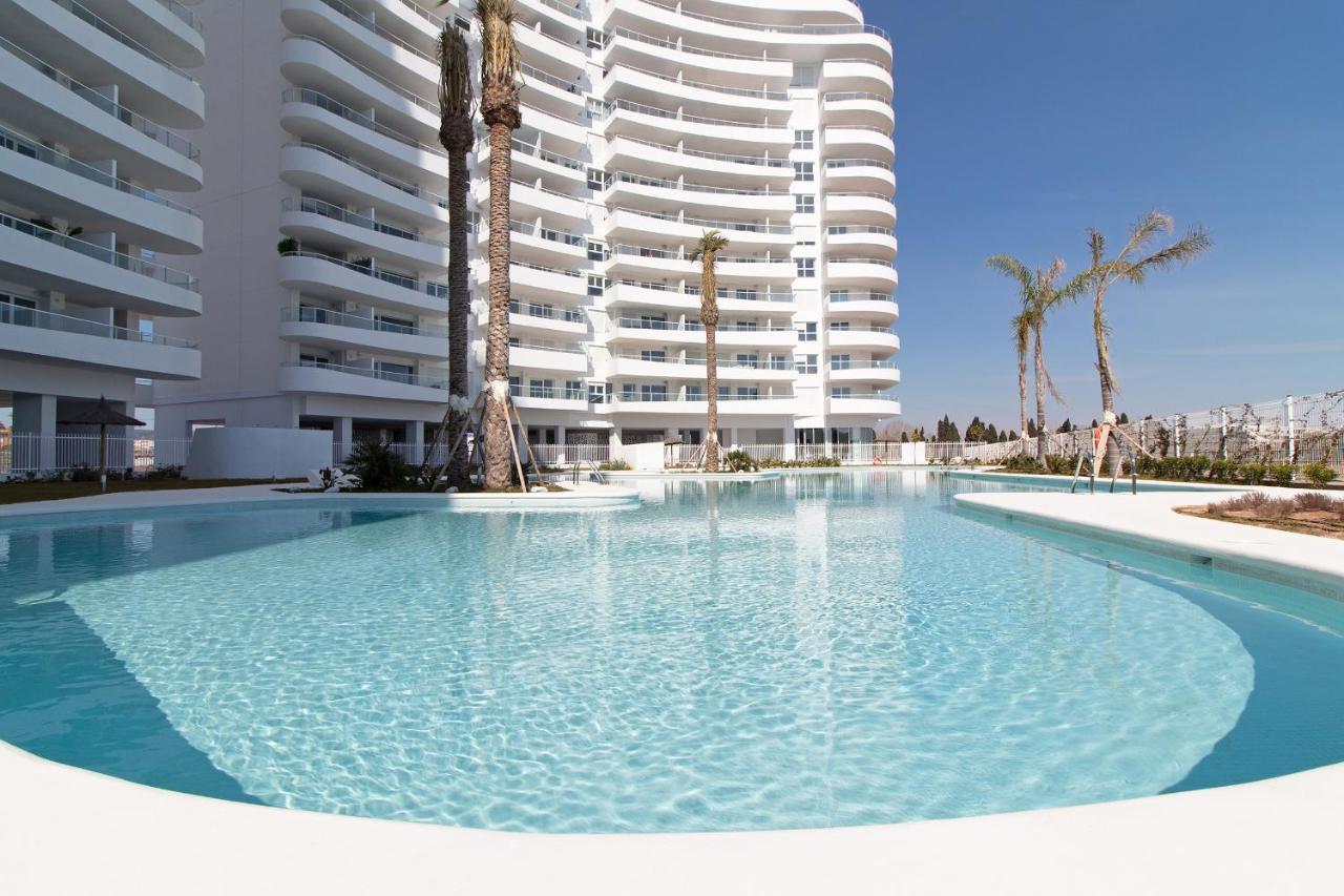 Global Properties, Apartamento Con Terraza Y Vistas A La Piscina En Gran Canet Canet d'En Berenguer Exterior foto